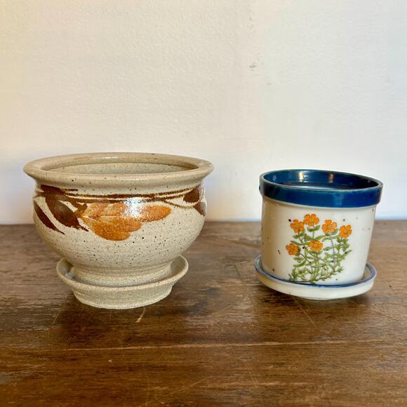 Set of 2 Small Vintage Ceramic Planters | Prairiecore | Mid Century Decor - Picture 1 of 7